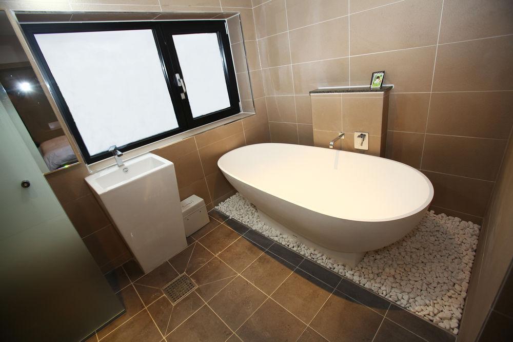Suwon Reve Hotel Екстериор снимка