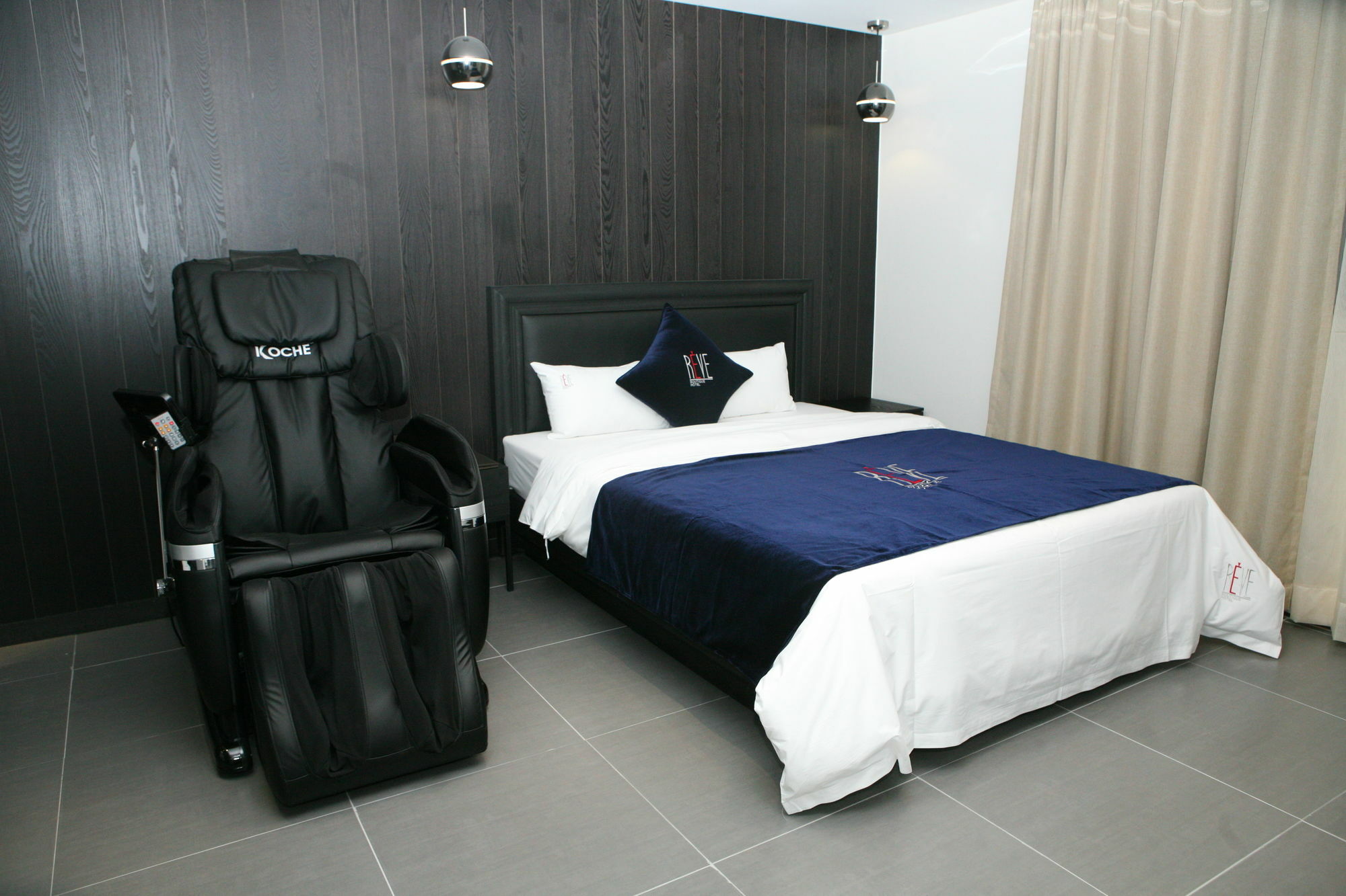 Suwon Reve Hotel Екстериор снимка